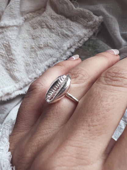 Silver 925 puka shell ring - KathyRossJewelry