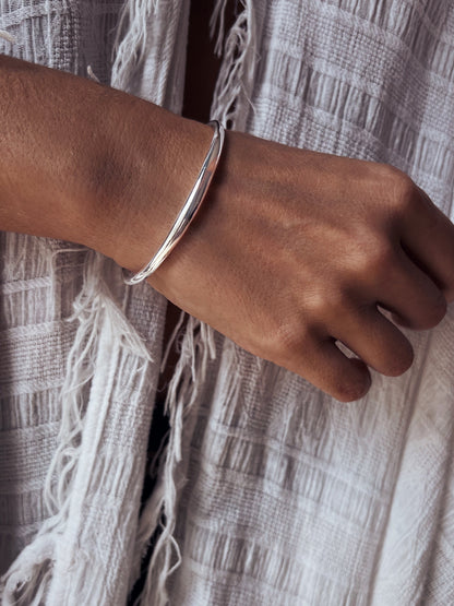 Solid sterling Silver 925 curvy cuff bracelet - KathyRossJewelry