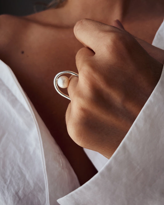 Fine pearl and silver minimalist ring - KathyRossJewelry