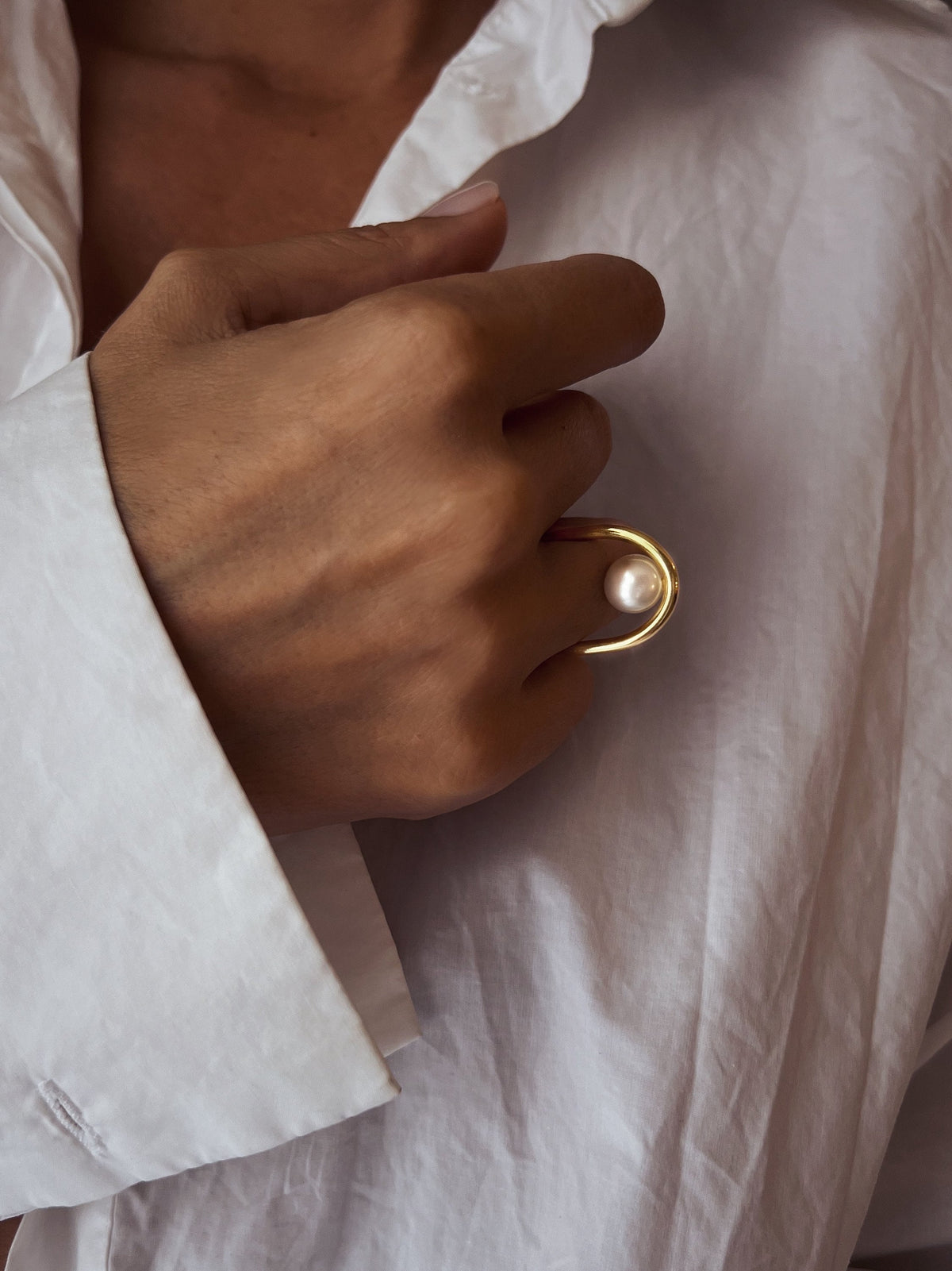 Fine pearl and silver minimalist ring - KathyRossJewelry