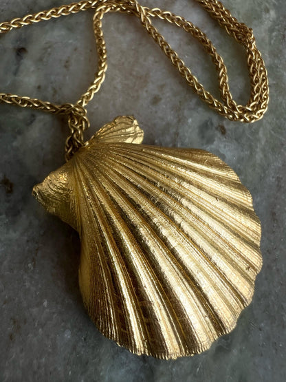 Gold Shell Necklace with Pearl : 18k gold filled on silver 925 pendant and chain - KathyRossJewelry
