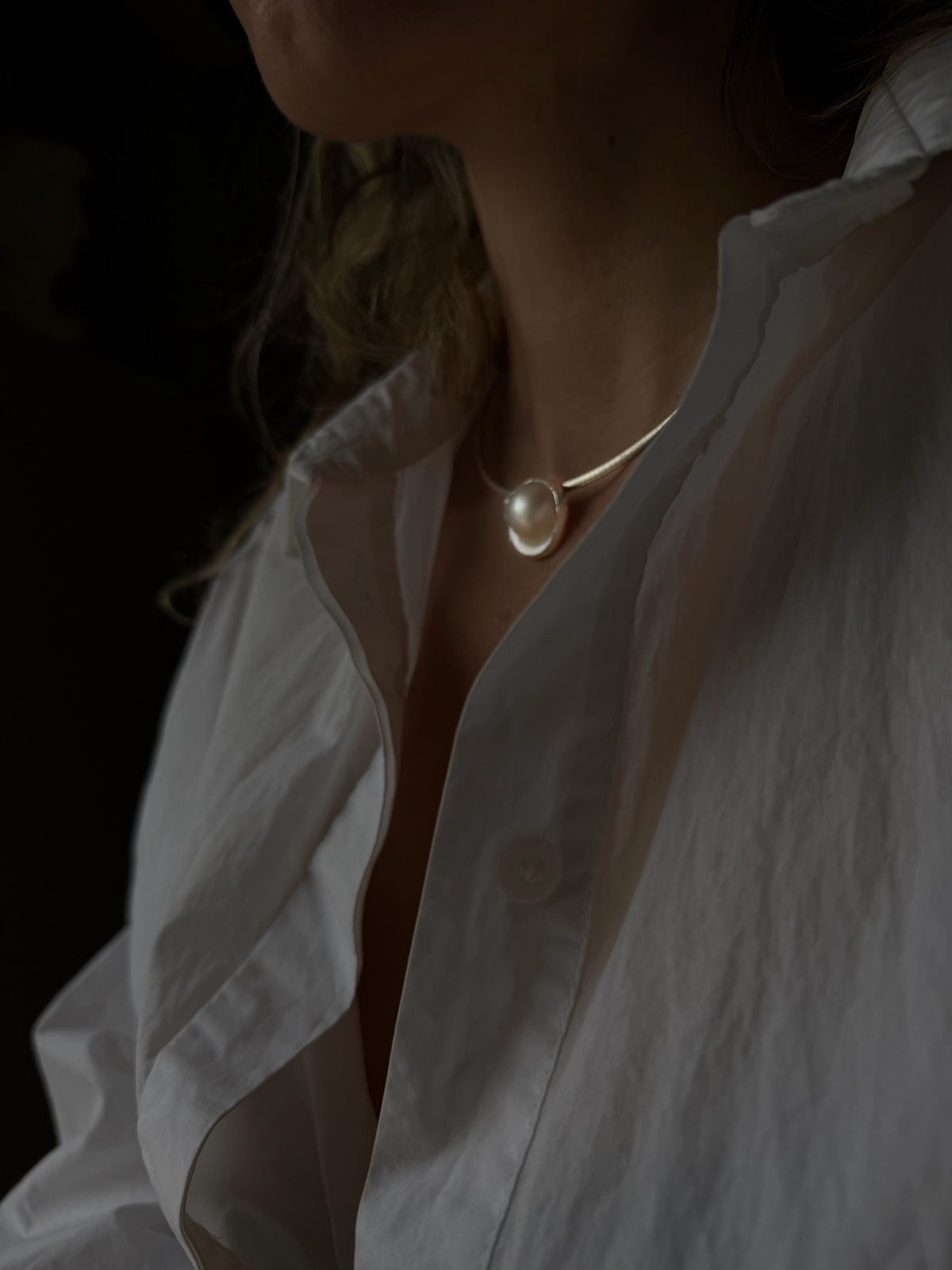 Natural Mabe white pearl and sterling silver collar necklace omega flexible chain - KathyRossJewelry