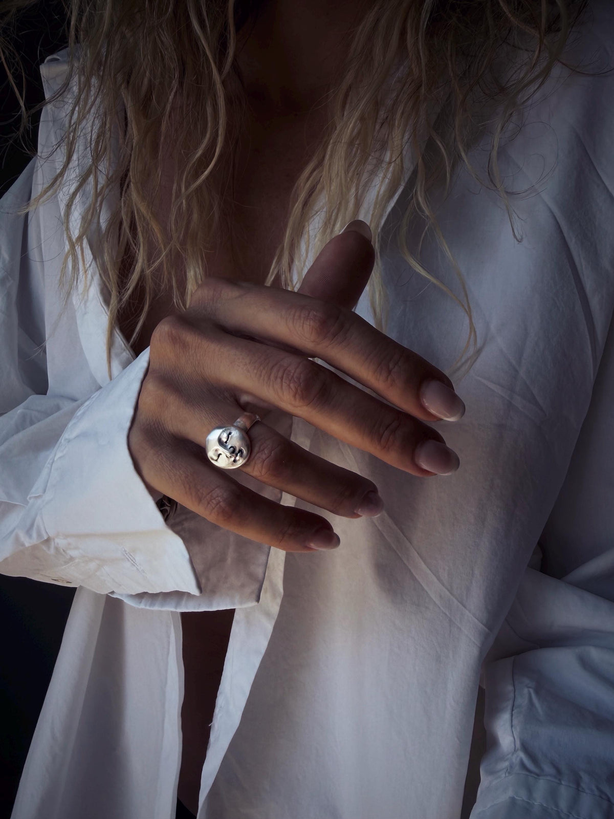 Full moon face round signet chevalier sterling solid silver 925 ring - KathyRossJewelry