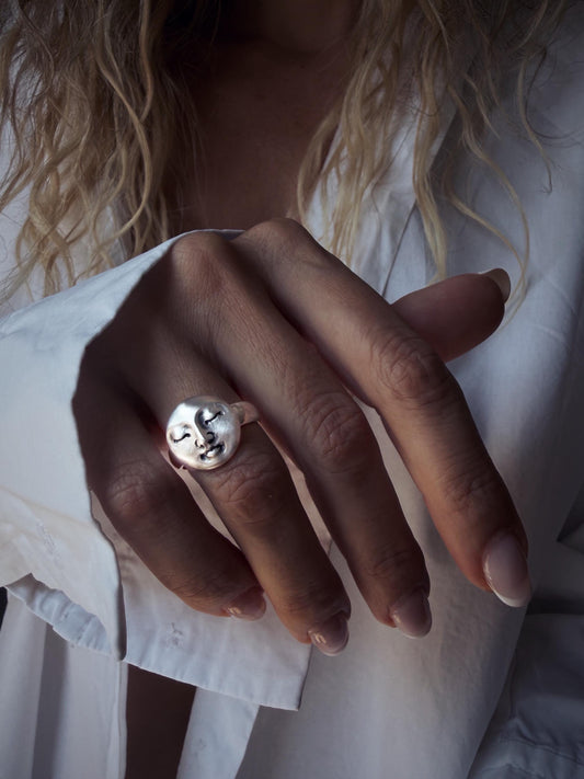 Full moon face round signet chevalier sterling solid silver 925 ring - KathyRossJewelry