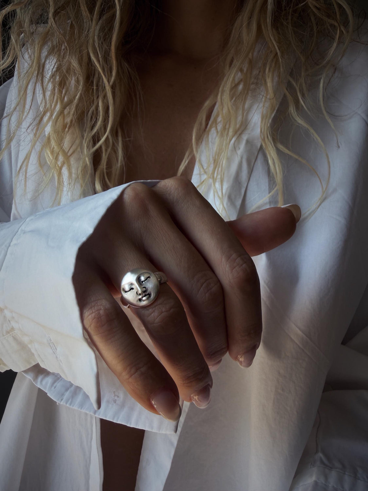 Full moon face round signet chevalier sterling solid silver 925 ring - KathyRossJewelry