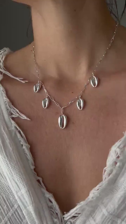 Silver 925 puka Shell Necklace: paperclip chain and multiple charms