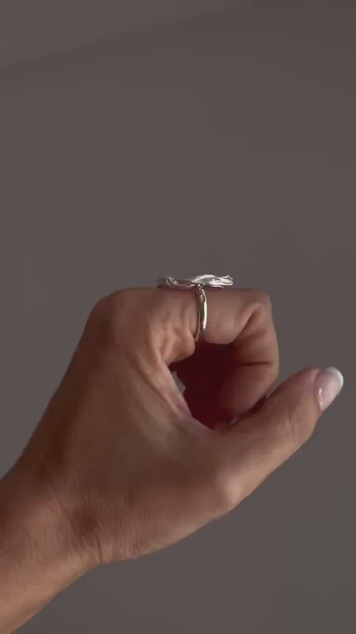 Oval gold filled hollow sterling silver 925 ring