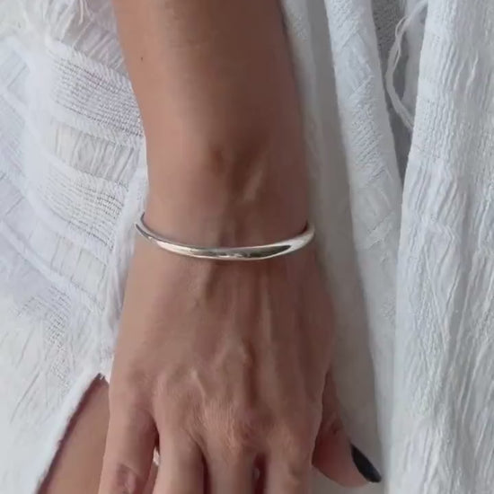 Solid sterling Silver 925 curvy cuff bracelet