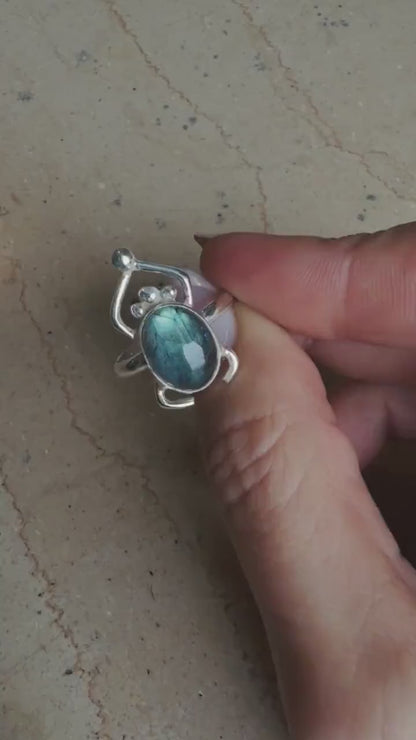 Labradorite Spectrolite scarab ring on sterling silver 925