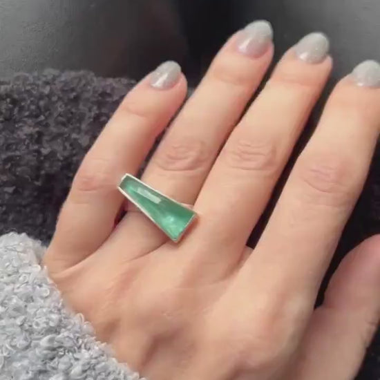 Triangle Green gemstone sterling silver 925 ring : aventurine