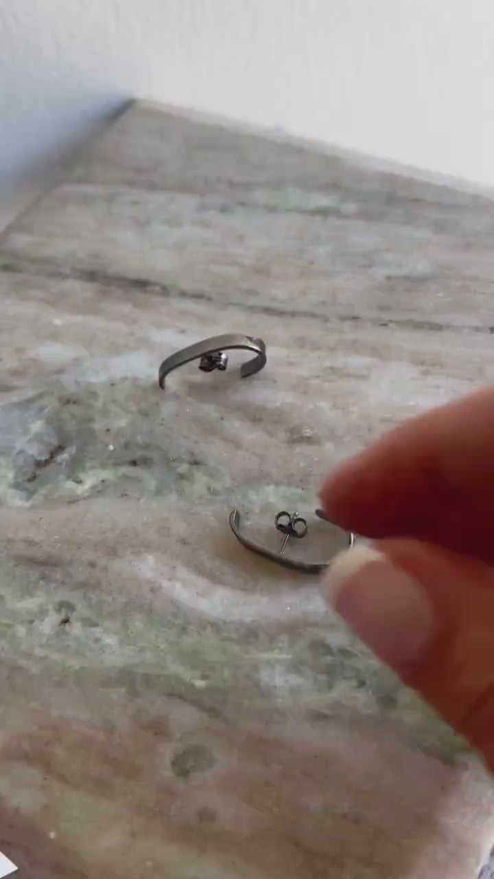 Sterling silver 925 minimalist studs earrings